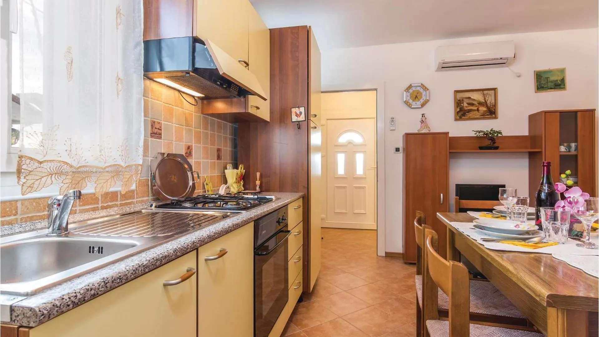 4 Bedroom Lovely Home In Labin Croatia